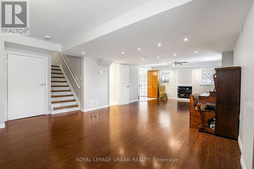 1081 Keswick Court, Oshawa, ON - Indoor
