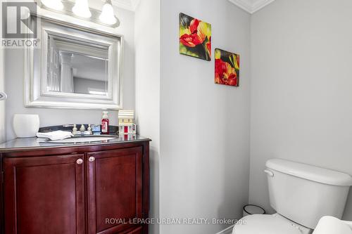 1081 Keswick Court, Oshawa, ON - Indoor Photo Showing Bathroom