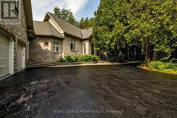 6196 DEERMEADOW DRIVE  Ottawa, ON K4P 1M9
