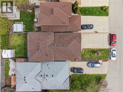 19 Sedona Court, Hamilton, ON - Outdoor