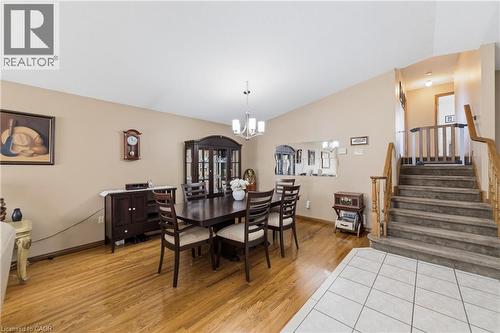 19 Sedona Court, Hamilton, ON - Indoor Photo Showing Dining Room