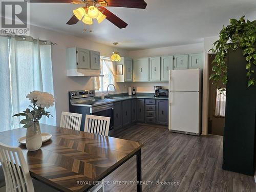 Large Bright Kitchen with Patio Doors to Deck - 3264 Johnston Avenue, Cornwall, ON - Indoor