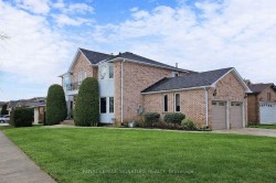 6094 Prairie Circle Mississauga, ON L5N 5Z5