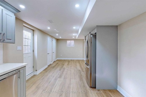 6094 Prairie Circle, Mississauga, ON - Indoor