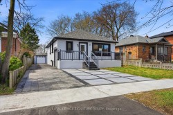 24 Treeview Drive Toronto, ON M8W 4B9