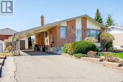 712 OTONABEE DRIVE Peterborough, ON K9J 7P9