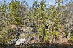 18 Loon Lake Road N Gravenhurst, ON P1P 1R2