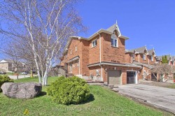 74 Drake Drive Barrie, ON L4N 8X4