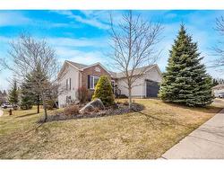 7 Wyngate DR  Fredericton, NB E3A 9X8