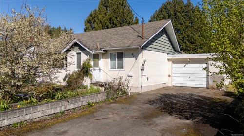 645 Dobson Rd, Duncan, BC 