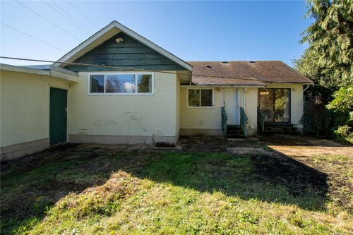 645 Dobson Rd, Duncan, BC 
