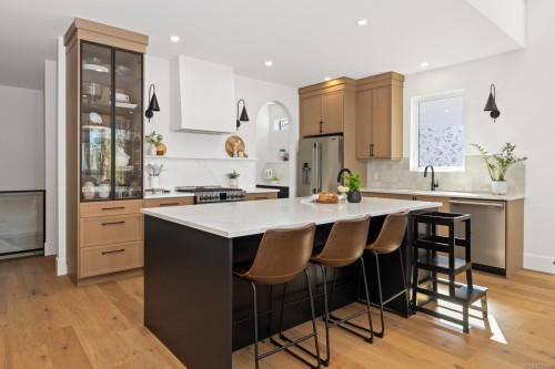 1855 Westlock Rd, Duncan, BC 