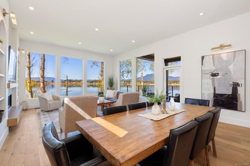 1855 Westlock Rd, Duncan, BC 