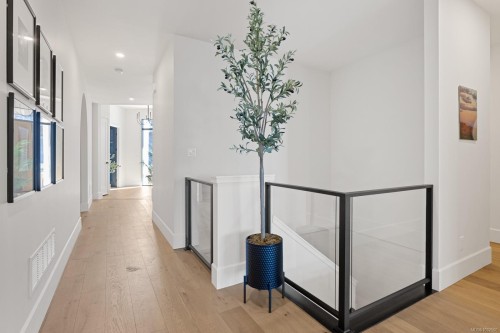 1855 Westlock Rd, Duncan, BC 