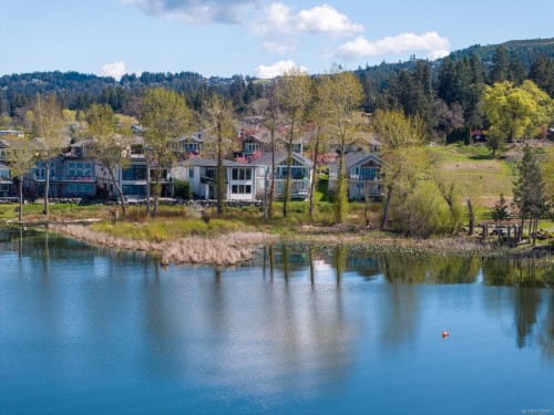 1855 Westlock Rd, Duncan, BC 