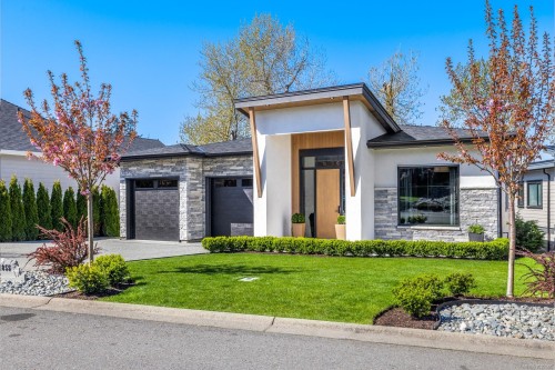 1855 Westlock Rd, Duncan, BC 