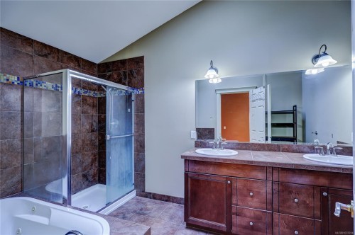 1361 Discovery Ave, Nanaimo, BC 