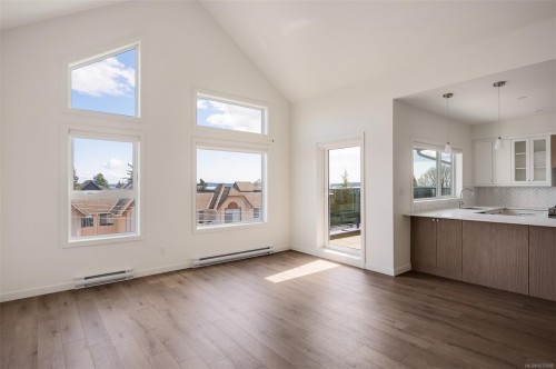 401-9716 Third St, Sidney, BC - Indoor