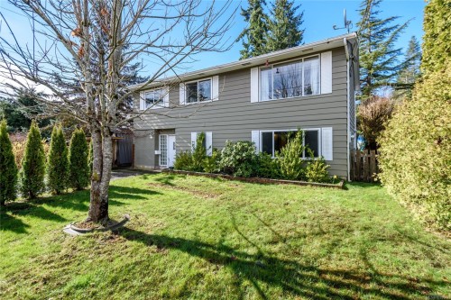 97 Mitchell Rd, Courtenay, BC 
