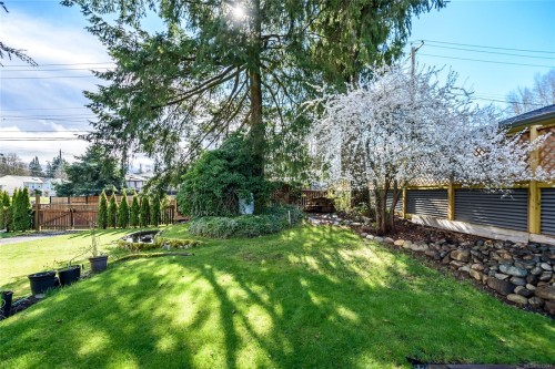 97 Mitchell Rd, Courtenay, BC 