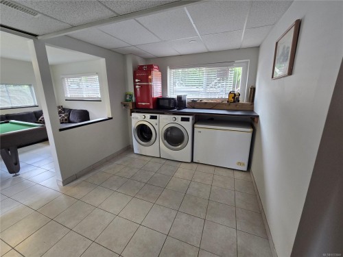 97 Mitchell Rd, Courtenay, BC 