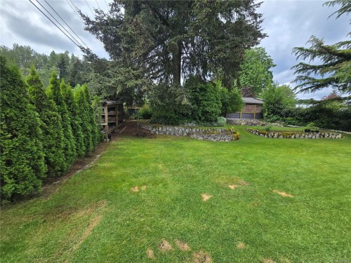 97 Mitchell Rd, Courtenay, BC 