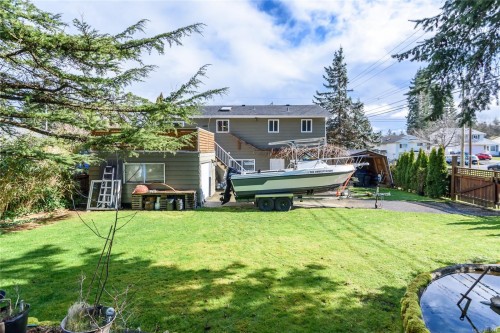 97 Mitchell Rd, Courtenay, BC 