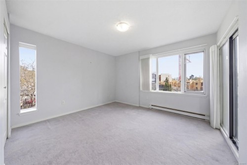 308-103 Gorge Rd East, Victoria, BC - Indoor Photo Showing Other Room