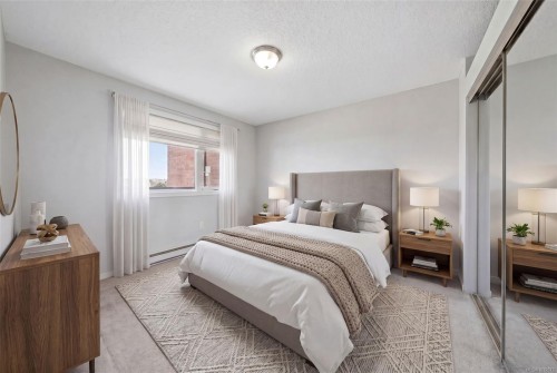 308-103 Gorge Rd East, Victoria, BC - Indoor Photo Showing Bedroom
