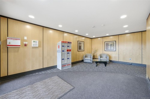 308-103 Gorge Rd East, Victoria, BC - Indoor