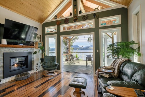 321 Harbour Rd, Coal Harbour, BC 
