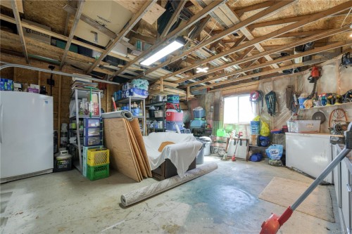 321 Harbour Rd, Coal Harbour, BC 