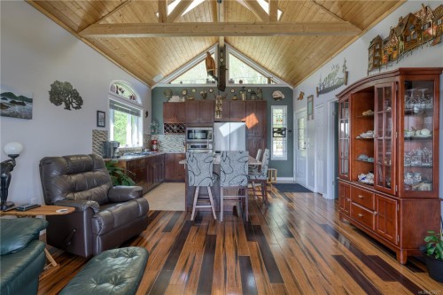 321 Harbour Rd, Coal Harbour, BC 