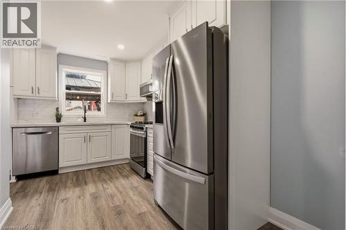 14 Mars Avenue, Hamilton, ON - Indoor Photo Showing Kitchen