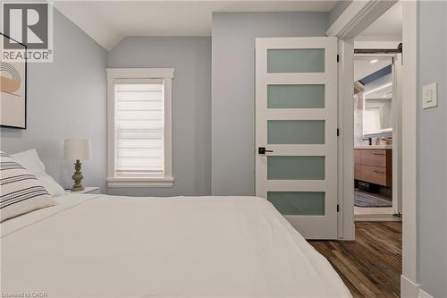14 Mars Avenue, Hamilton, ON - Indoor Photo Showing Bedroom