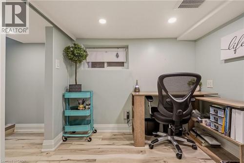 14 Mars Avenue, Hamilton, ON - Indoor Photo Showing Office
