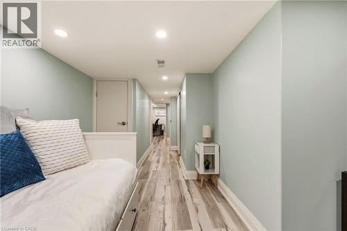 14 Mars Avenue, Hamilton, ON - Indoor Photo Showing Other Room