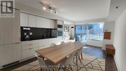 515 - 318 RICHMOND STREET W Toronto, ON M5V 0B4