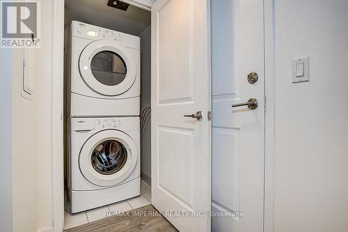 417 - 65 East Liberty Street, Toronto, ON - Indoor Photo Showing Laundry Room