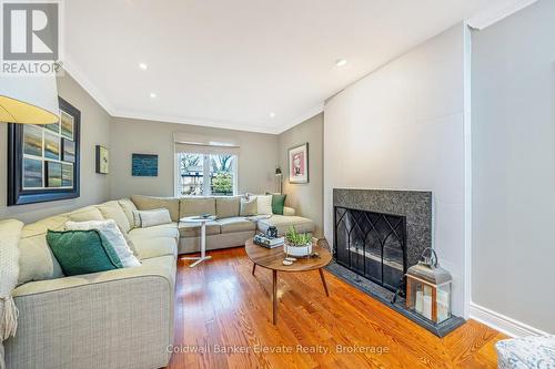 1531 Polesden Drive, Mississauga, ON - Indoor Photo Showing Living Room With Fireplace