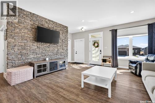 1181 Meier Drive, Moose Jaw, SK - Indoor Photo Showing Living Room