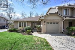 19 - 70 GLENROY ROAD  London South (South T), ON N5Z 4W9