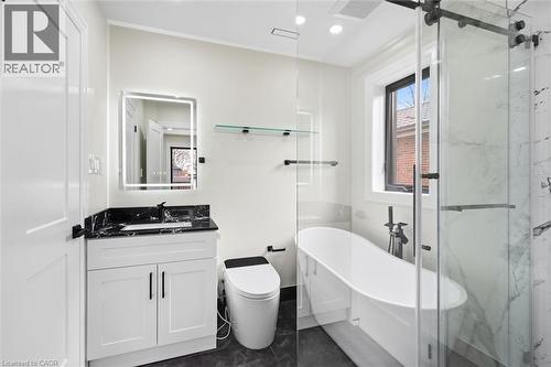 24 Treeview Drive, Toronto, ON - Indoor Photo Showing Bathroom