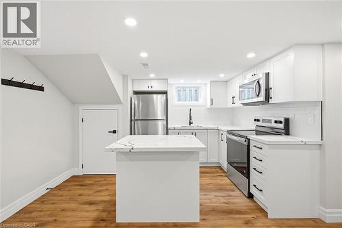 24 Treeview Drive, Toronto, ON - Indoor Photo Showing Kitchen With Upgraded Kitchen
