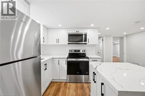 24 Treeview Drive, Toronto, ON - Indoor Photo Showing Kitchen