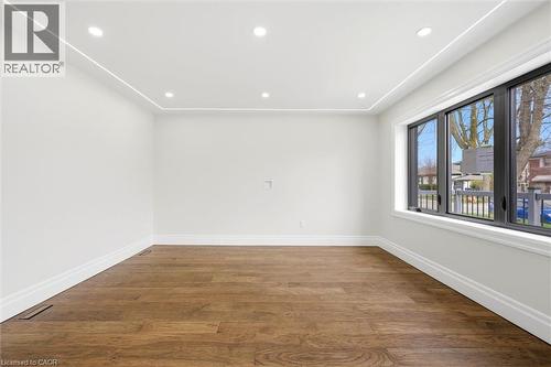 24 Treeview Drive, Toronto, ON - Indoor Photo Showing Other Room