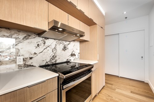 Cuisine - 613-385 Rue St-Martin, Montréal (Le Sud-Ouest), QC - Indoor Photo Showing Kitchen