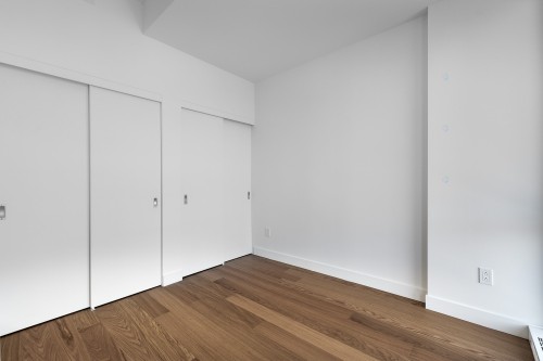 Chambre à coucher - 613-385 Rue St-Martin, Montréal (Le Sud-Ouest), QC - Indoor Photo Showing Other Room