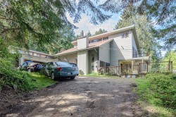 1671 North Beach Rd Salt Spring, BC V8K 1A8