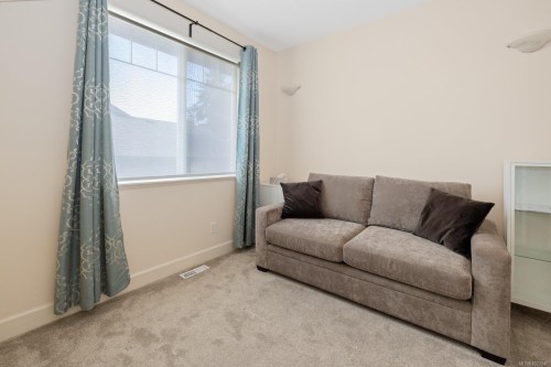 6246 Lower Chippewa Rd, Duncan, BC 